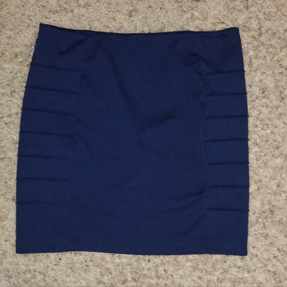 Forever 21 Skirt Navy Blue Sz S - Picture 1 of 5
